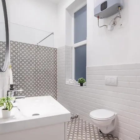 Very - Large Ac * Будапешт