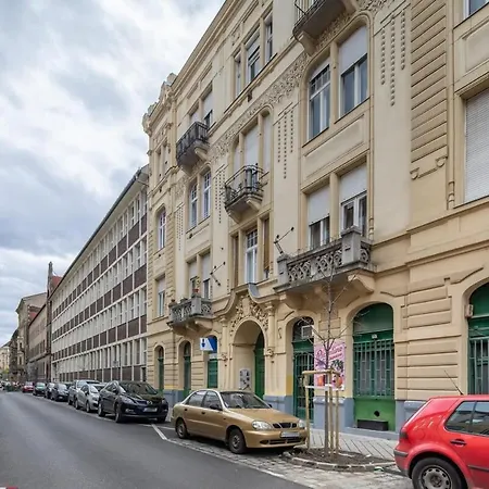 Lägenhet Very - Large Ac Budapest